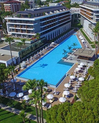 Acanthus Cennet Barut Collection