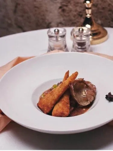 Seraser Fine Dining Restaurant