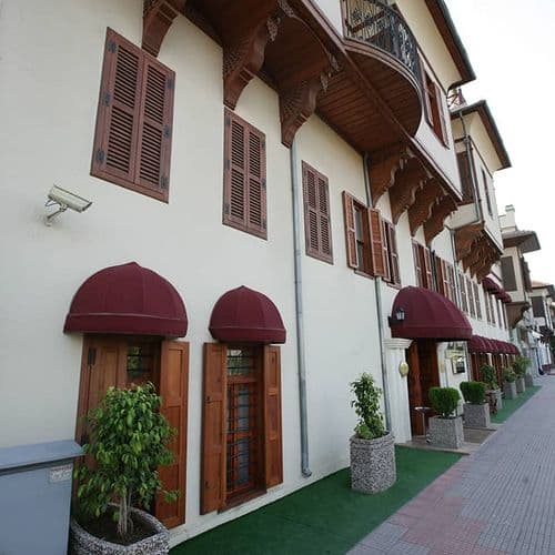 Tepebağ Houses