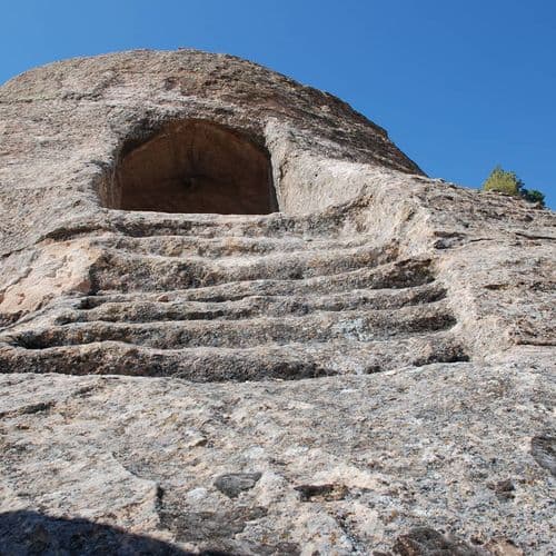 Ceritkale Rock Graves
