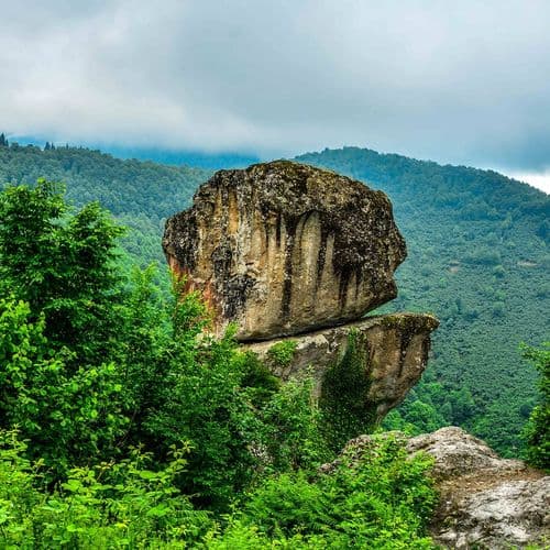 صخرة جالين (العروسة)