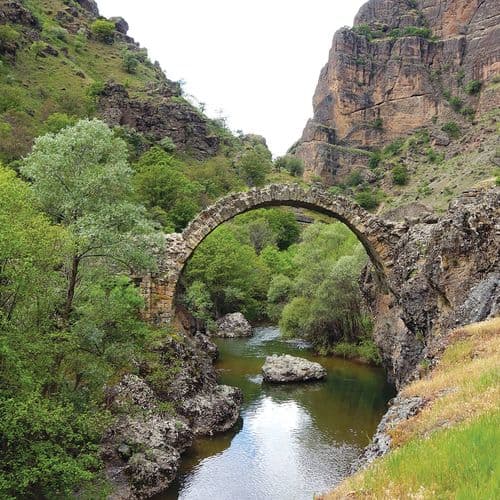 Taş Bridge