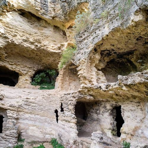 Beşikli Höhle Titus