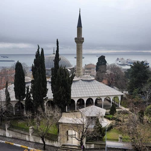 Rüstem Paşa Camii (Moschee)