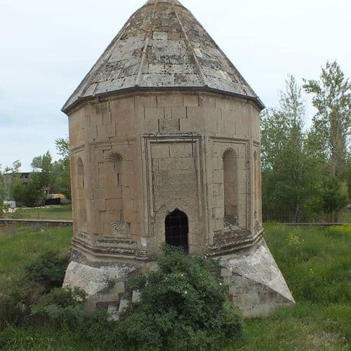 The Kümbet of Kadem Paşa Hatun