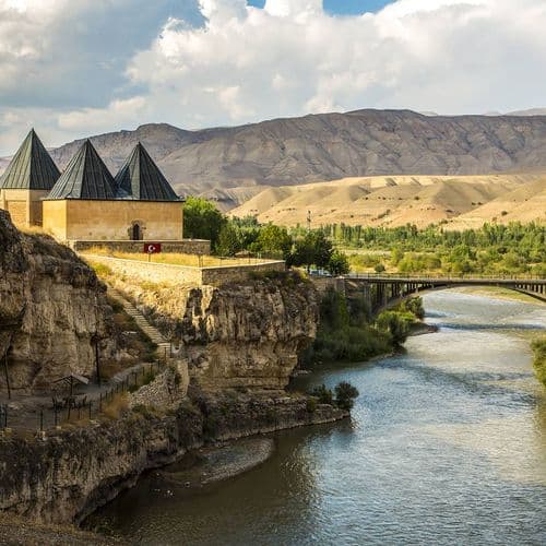 Melik Gazi Mausoleum