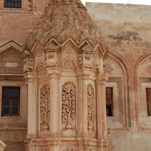 İshak Paşa Sarayı