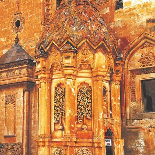 İshak Paşa Sarayı