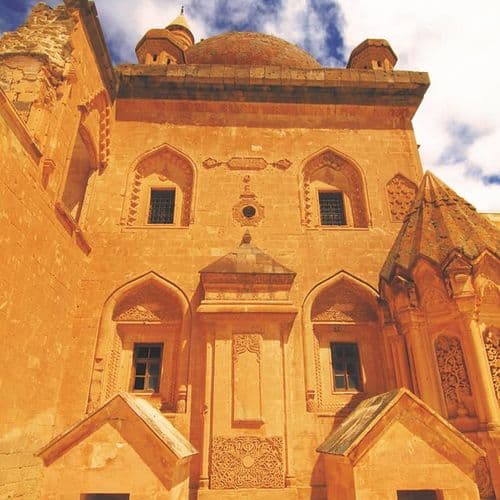 İshak Paşa Sarayı