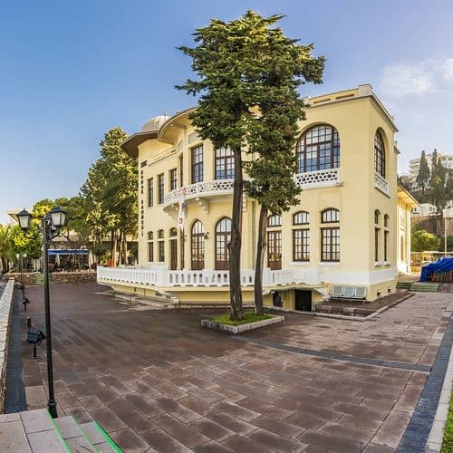 İzmir State Theater