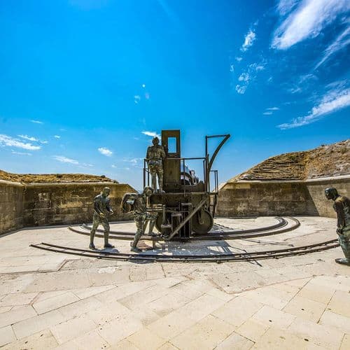 Seyit Onbaşı Monument and Mecidiye Bastion