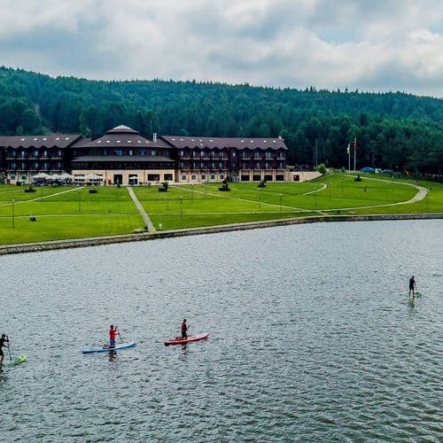 هضبة وبحيرة طوبوك