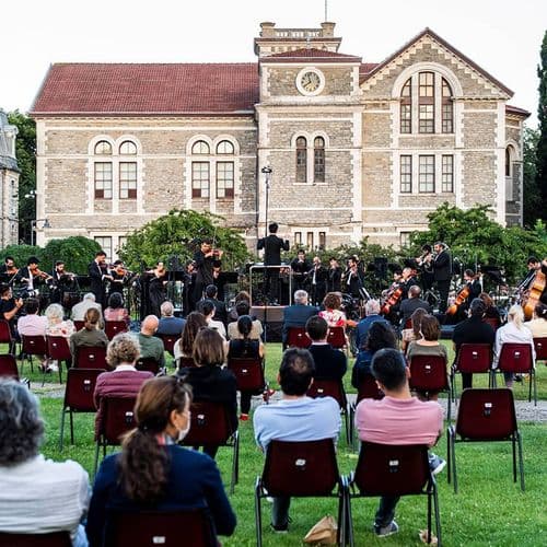 مهرجان إسطنبول الثامن والأربعون للموسيقى