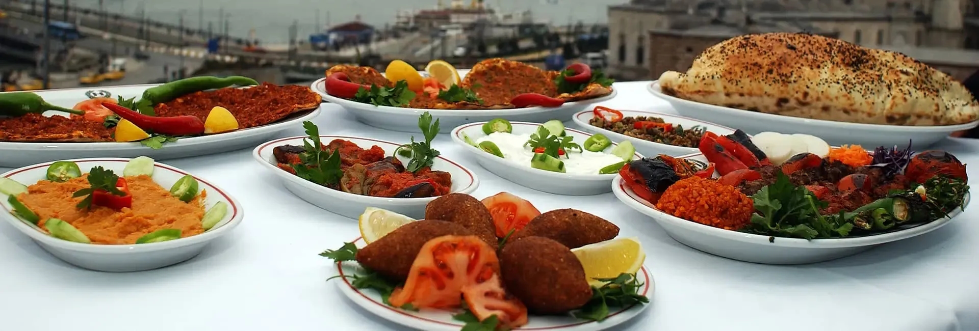Quench Your Cravings: What and Where to Eat in İstanbul
