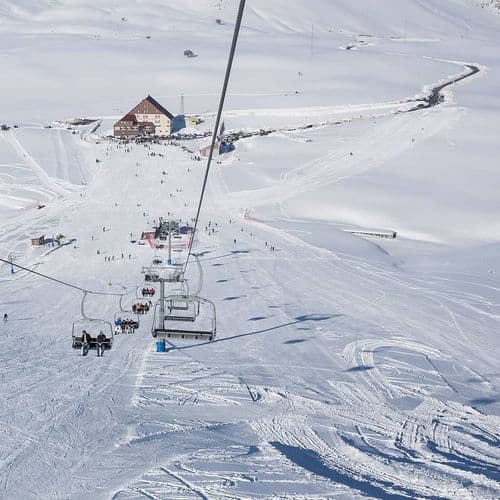 Hesarek Ski Center and Paragliding