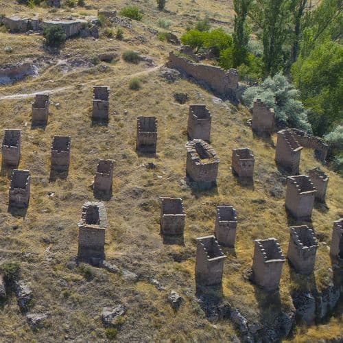 Vignobles et pigeonniers de Gesi