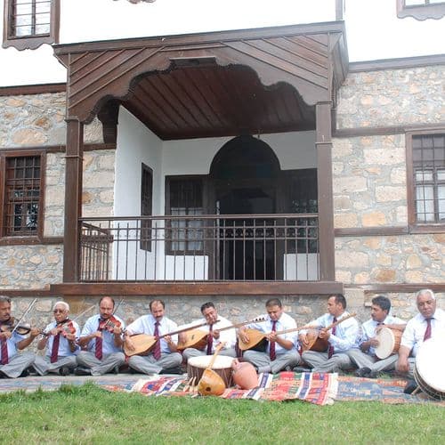 Volksmusik der Region Keskin.