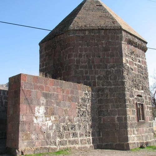 Elti Hatun Mosque and Cupola